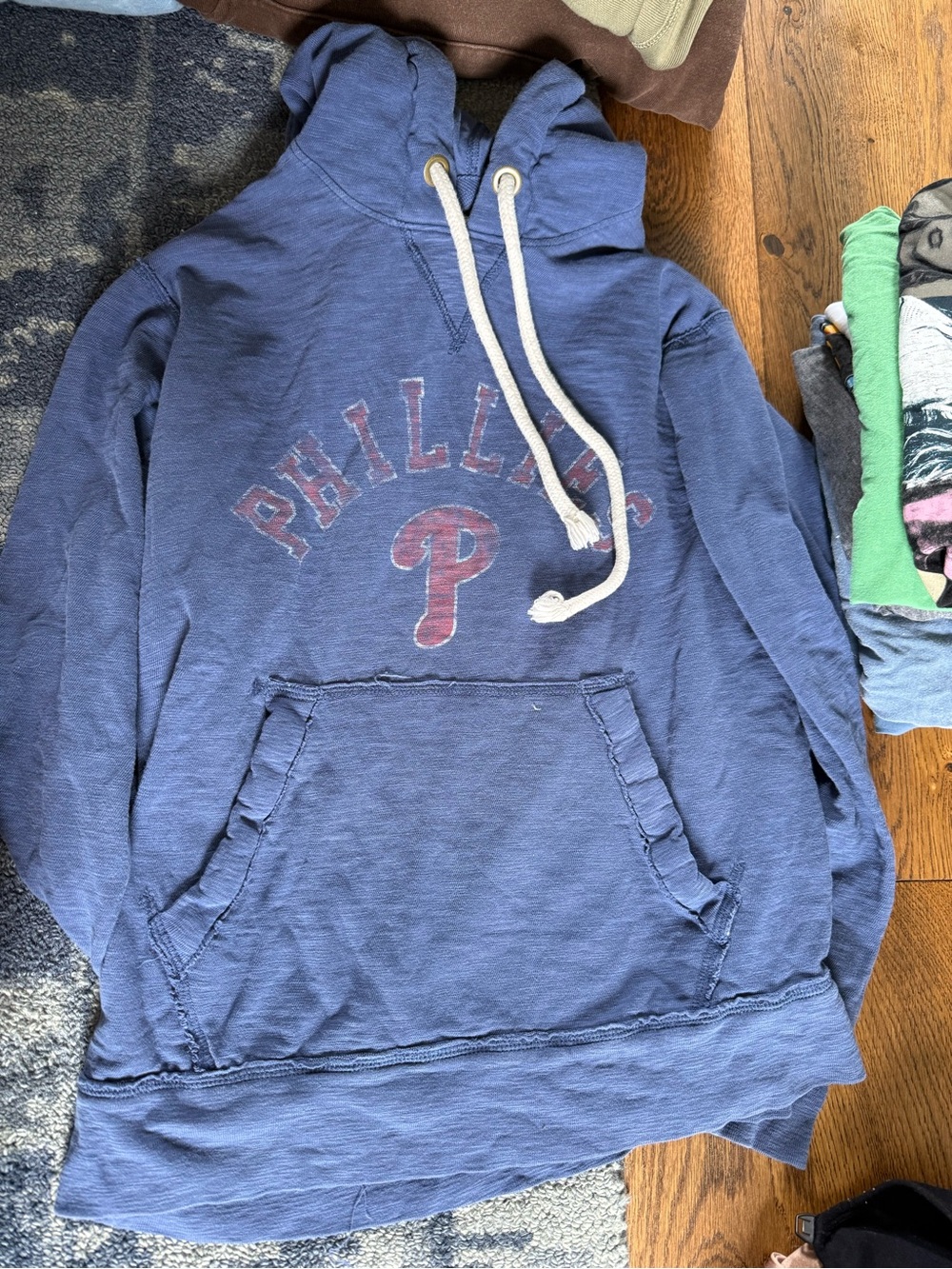 Women’s Navy Blue Philadelphia Phillies ‘47 Hoodie Sweatshirt